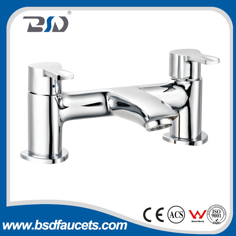 Modern Deck Mounted Bath Faucet Brass Bathroom Bath Filler Chromed Made in China
