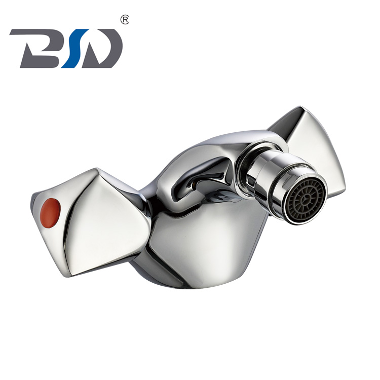 Double Handles Brass Cartridge Brass Bidet Mixer Bathroom Hot Cold Bidet Faucet Chrome Plated